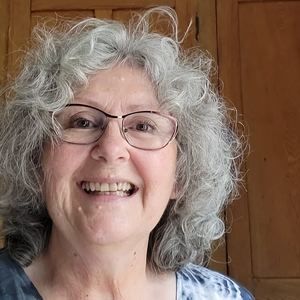 Meet your Posher, Cathy